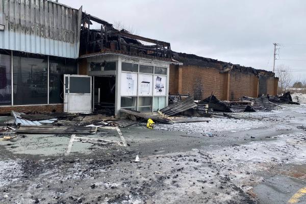 Fire damages former Sobeys building on Pleasant Street