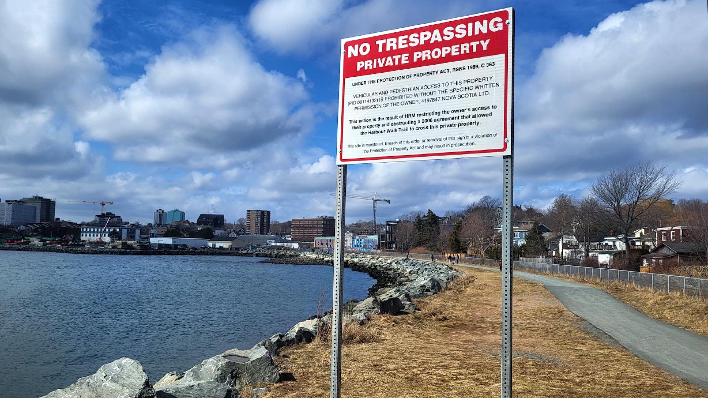 ‘No Trespassing’ signs at Dartmouth Cove spur confusion regarding public access